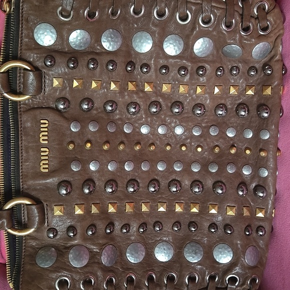 ๐ฉทHP๐ฉทMiu Miu deerskin handbag - Picture 7 of 13